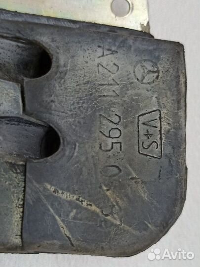 Держатель Mercedes-Benz E-Class W211 642.920 2008