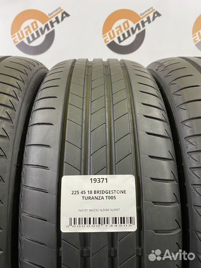 Bridgestone Turanza T005 225/45 R18