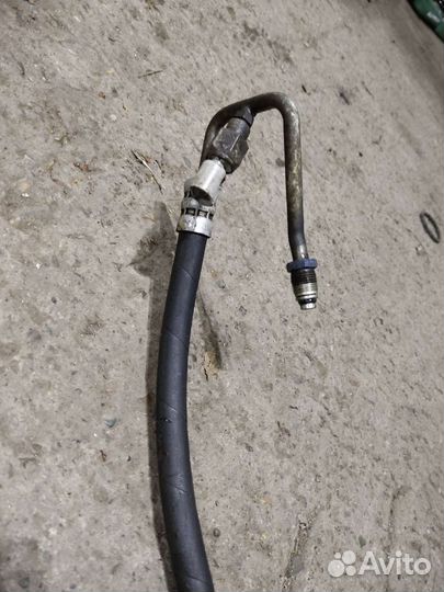 Renault Logan Sandero трубка гур