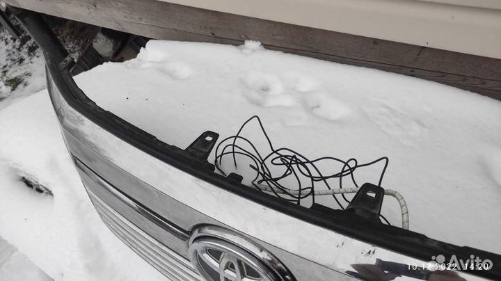 Решетка радиатора toyota vellfire 20 /25 кузов