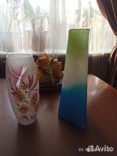 Ваза для цветов цветное стекло