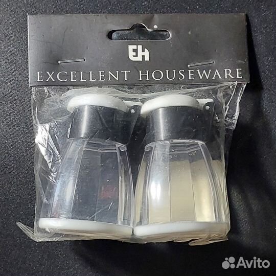 Солонка и перечница