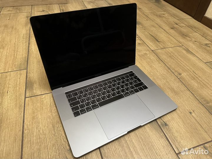 Macbook Pro 15 2019 i9 32gb