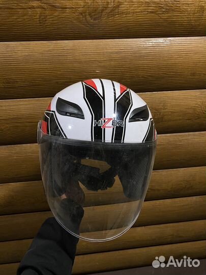 Шлем hizer