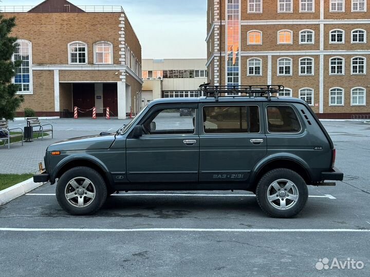 LADA 4x4 (Нива) 1.7 МТ, 2010, 278 000 км