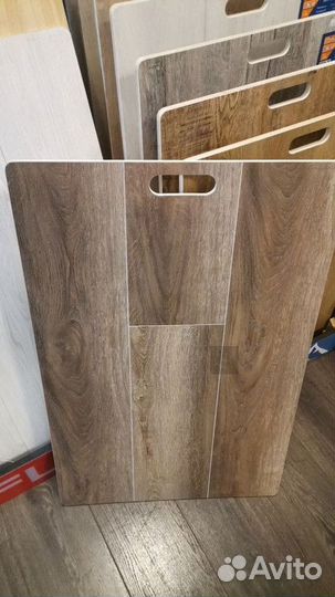 Кварцвиниловая плитка клеевая, замковая