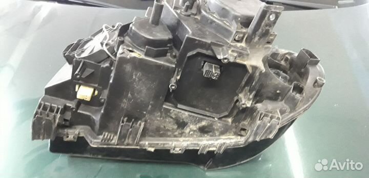 Фара бмв X3 E83 ксенон