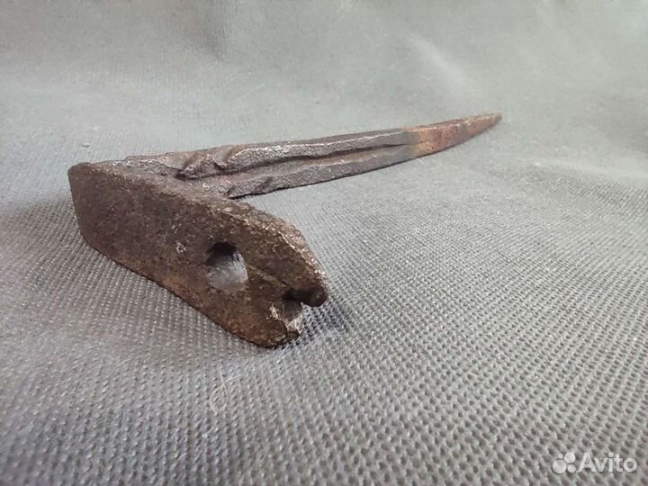 Костыль металлический кованый старинный