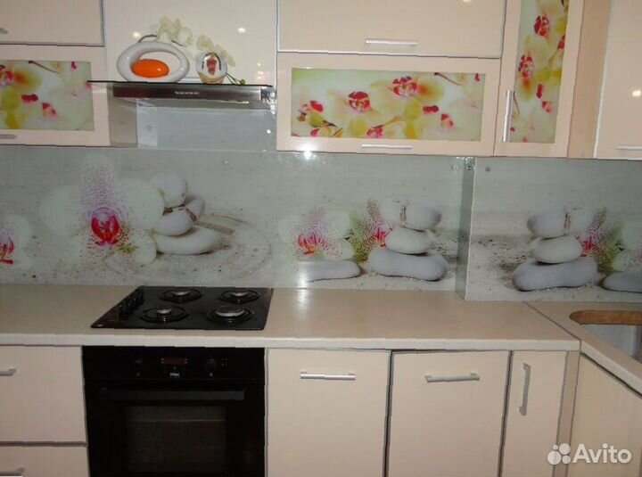 Защитное стекло на кухонный фартук