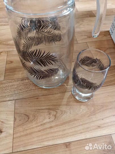 Набор графин и 6 стаканов