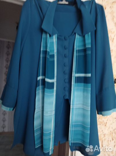 Костюм женский