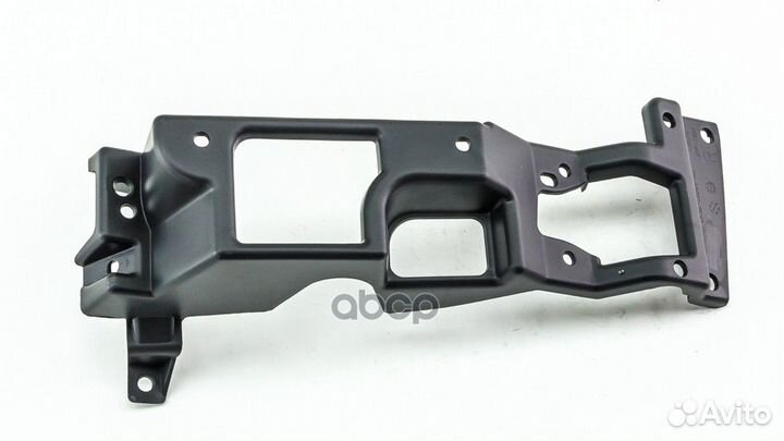 Кронштейн противотуманной фары lrlr0050519