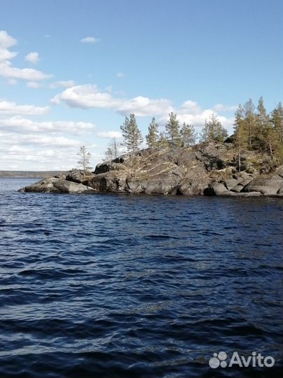 Экскурсии на катере по Ладожским шхерам