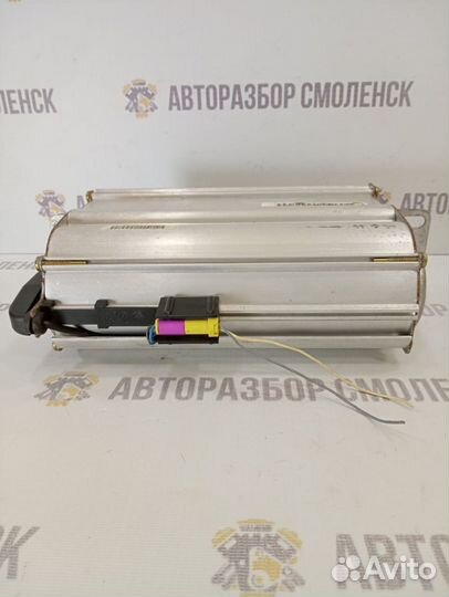 Подушка безопасности пассажира VW Golf 4