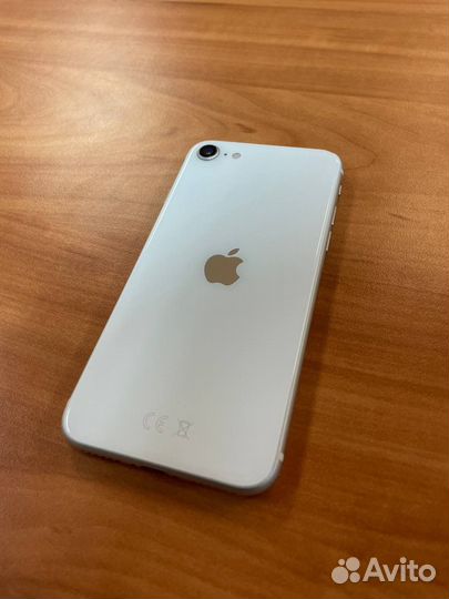 iPhone SE (2020), 64 ГБ
