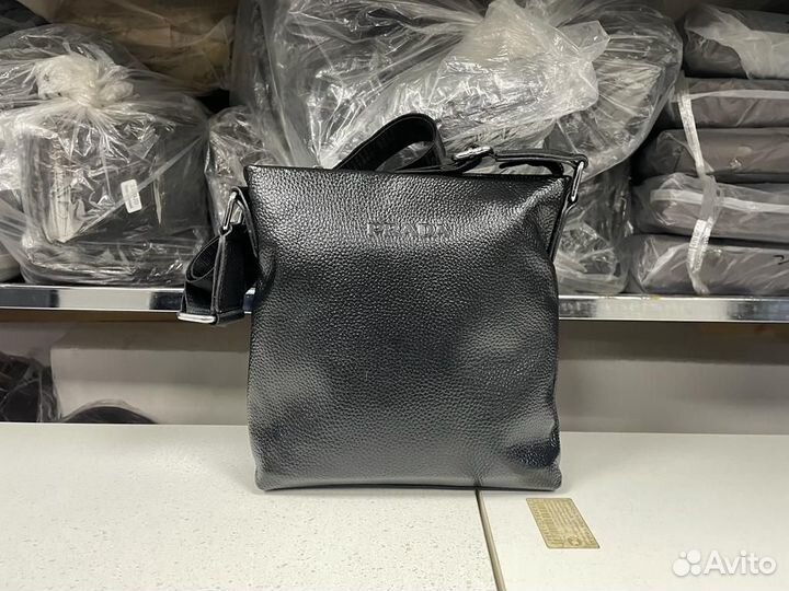 Мужская кожаная сумка через плечо prado