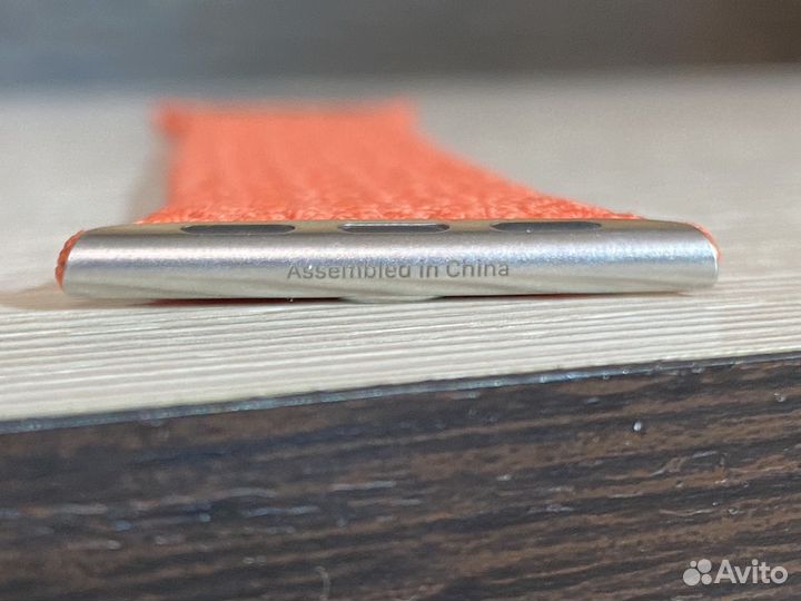Оригинальный ремешок Apple Watch Solo Loop 40 mm