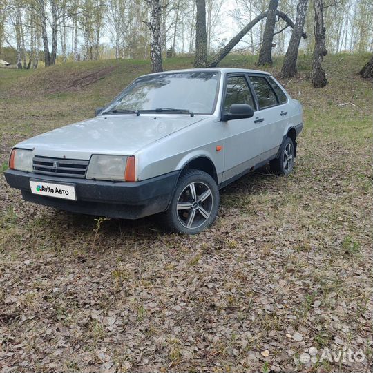 ВАЗ 21099 1.5 МТ, 2001, 187 000 км