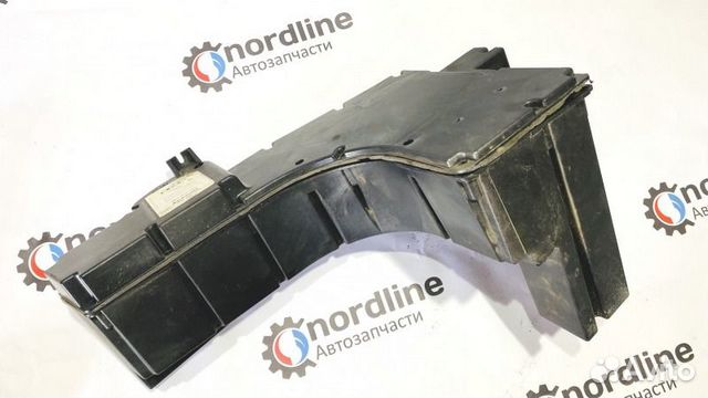 Сабвуфер Audi A6 C5 2.4 ARJ 1999