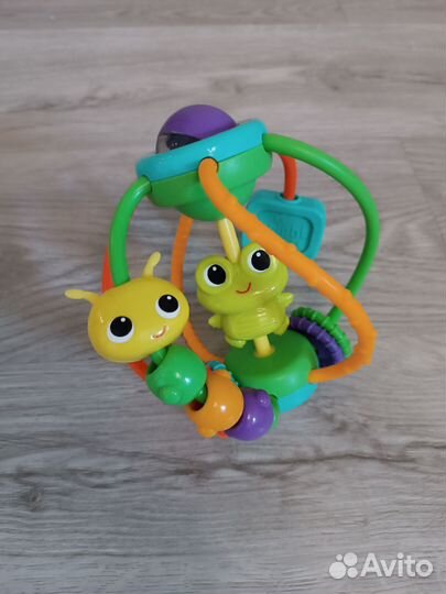 Развивающие игрушки для малышей пакетом