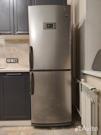 Холодильник lg