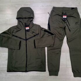 Спортивный костюм Nike Tech Fleece