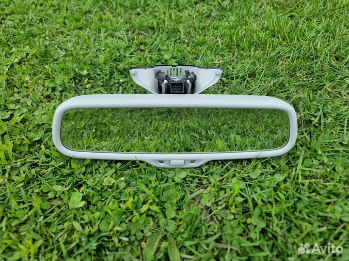 Зеркало салонное с автодальним Audi