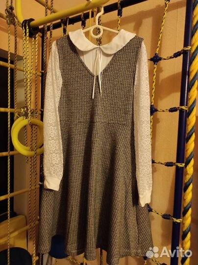 Школьная форма для девочки серая