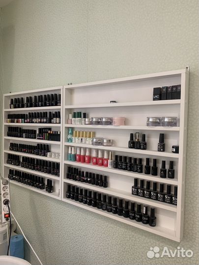 Полочка белая настенная деревянная 70*70 см