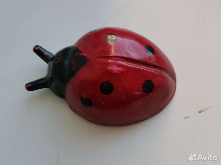 Игрушка Божья коровка инерционная СССР