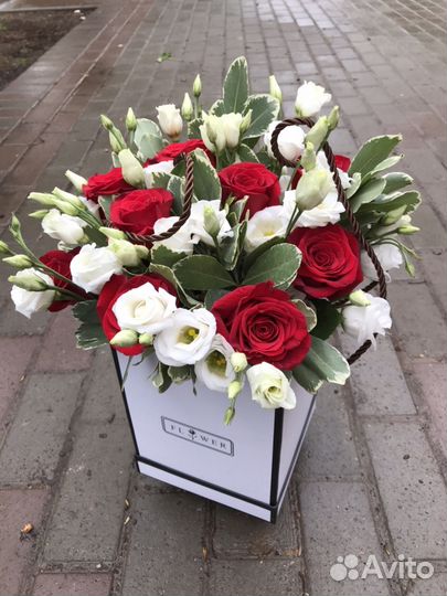 Цветы в коробках Пермь. Трэнд 2022 - 2023 года