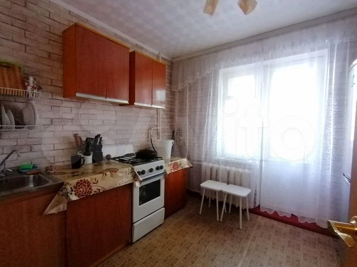 2-к. квартира, 54 м², 2/5 эт.