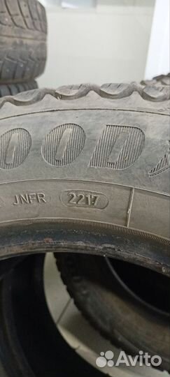 Goodyear Ultragrip Ice Arctic 195/65 R15