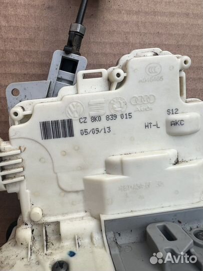 Замок задней правой двери Audi Q3 8U