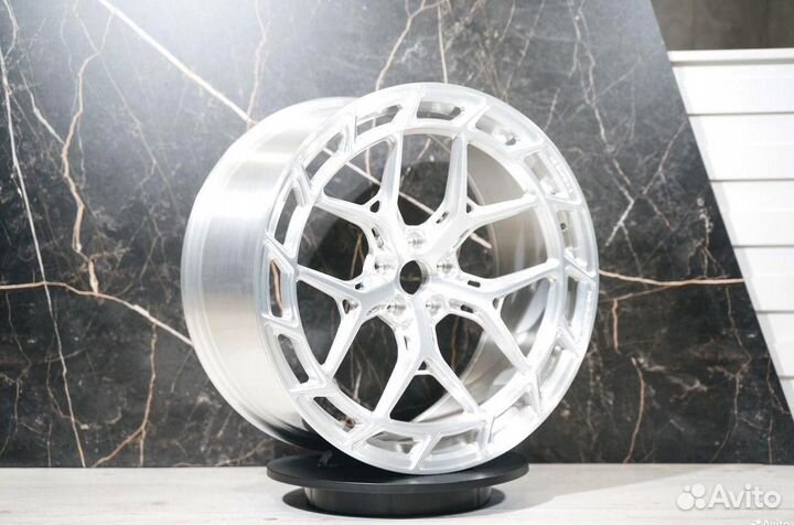 Кованые диски R22