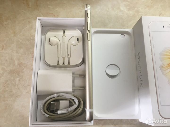 iPhone 6s Gold 32gb (ростест)