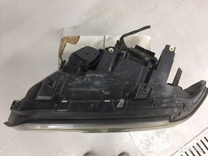 Левая Фара BMW x5