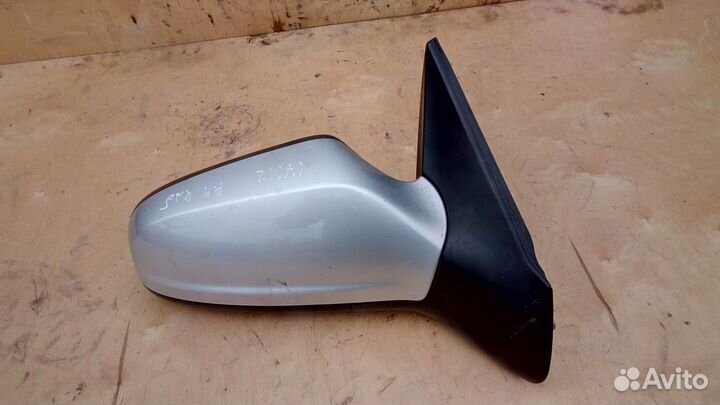 Зеркало правое на Опель Астра Н Кабриолет