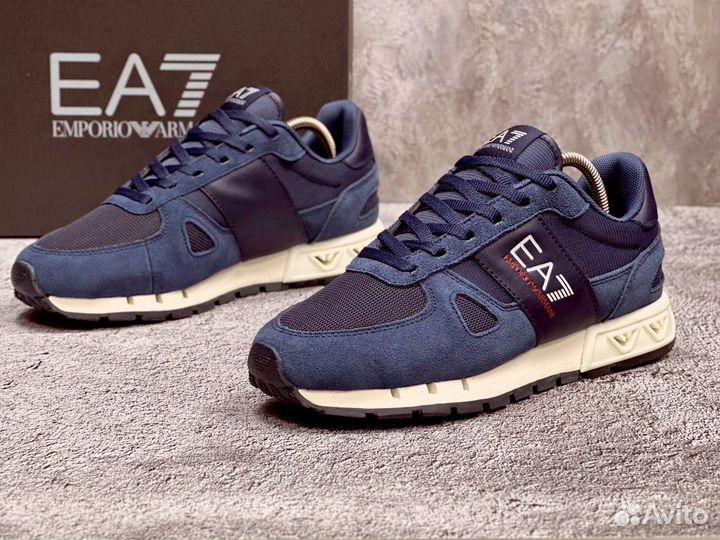 Кроссовки Armani