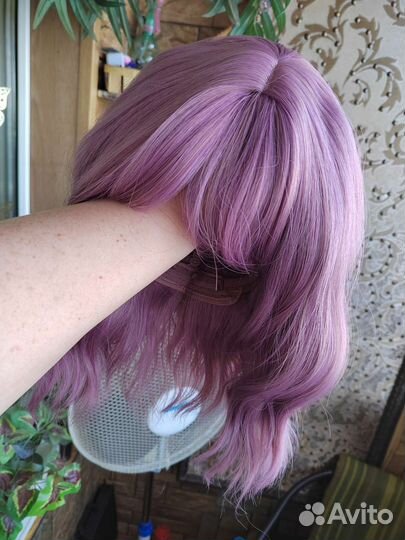 Парик сиреневый каре. Новый, классный