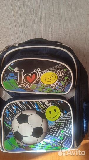 Школьный рюкзак