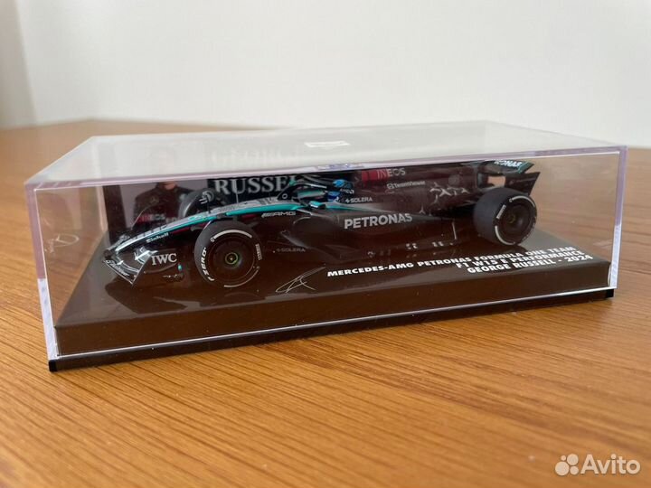 F1 Formula 1 Mercedes Russell 2024 Minichamps