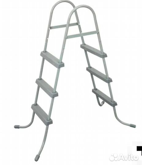 Лестница к бассейну 3 ст-ки в др города не продаю