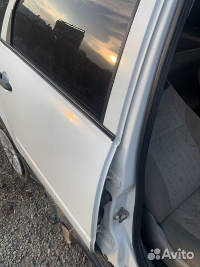 Запчасти на LADA калину