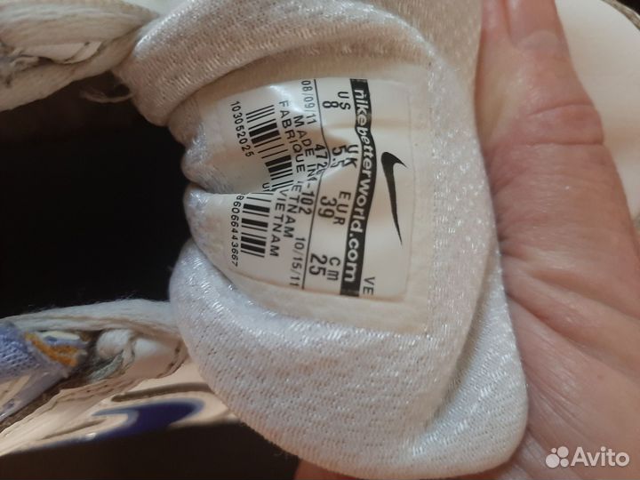 Кроссовки женские белые Nike 39 размер