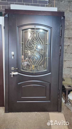 Дверь входная металлическая с терморазрывом