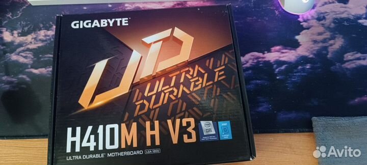 Материнская плата с процессором