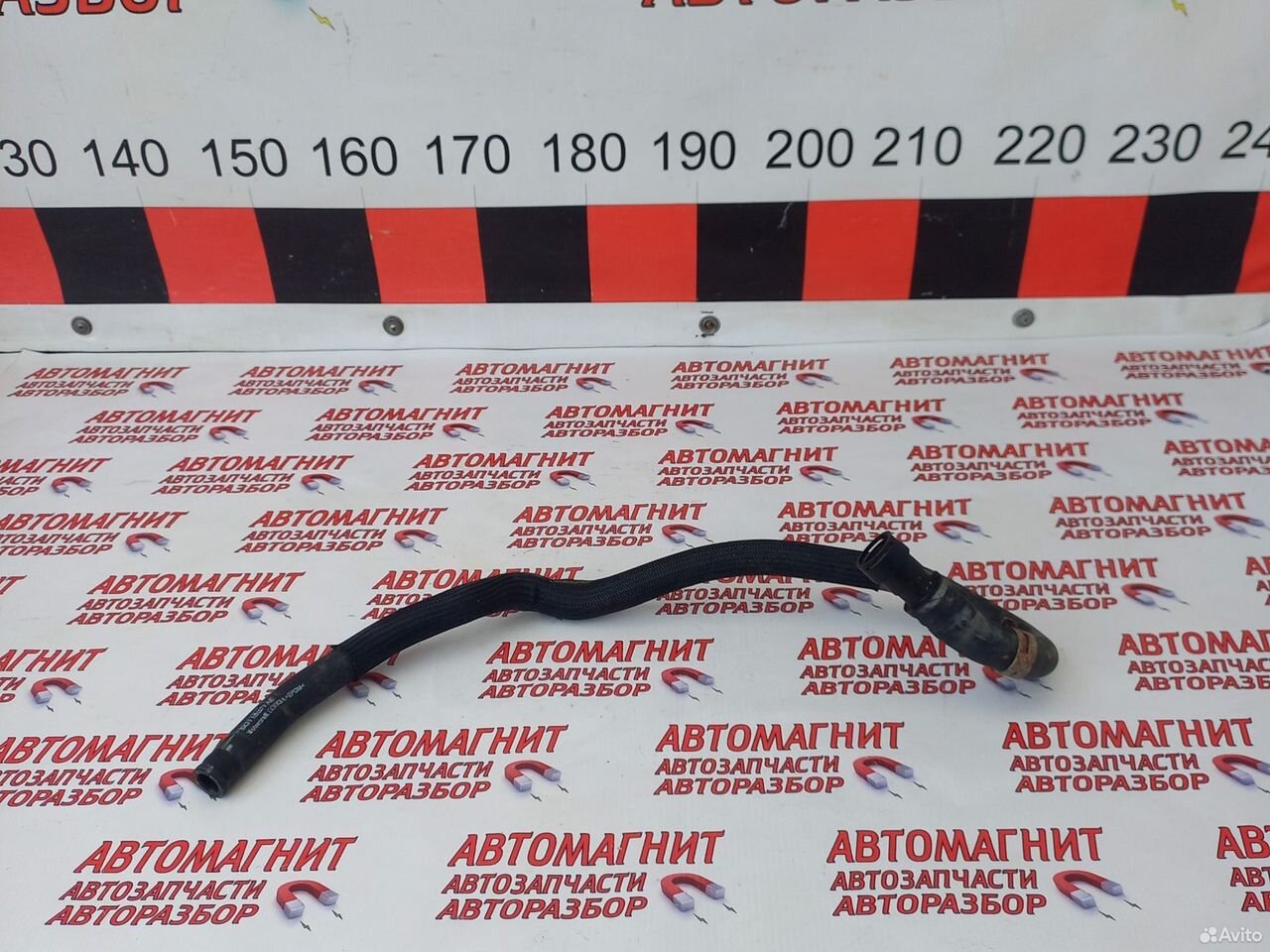 Патрубок охлаждения двигателя Форд Транзит 8 2.2