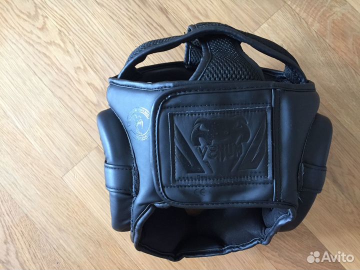 Боксерский шлем Venum Challenger 2.0