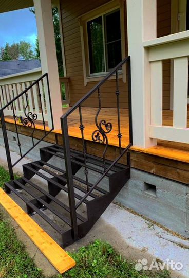 Лестница уличная